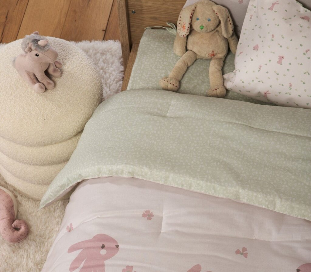 nef nef homeware Πάπλωμα κούνιας country bunny ecru mint 038243