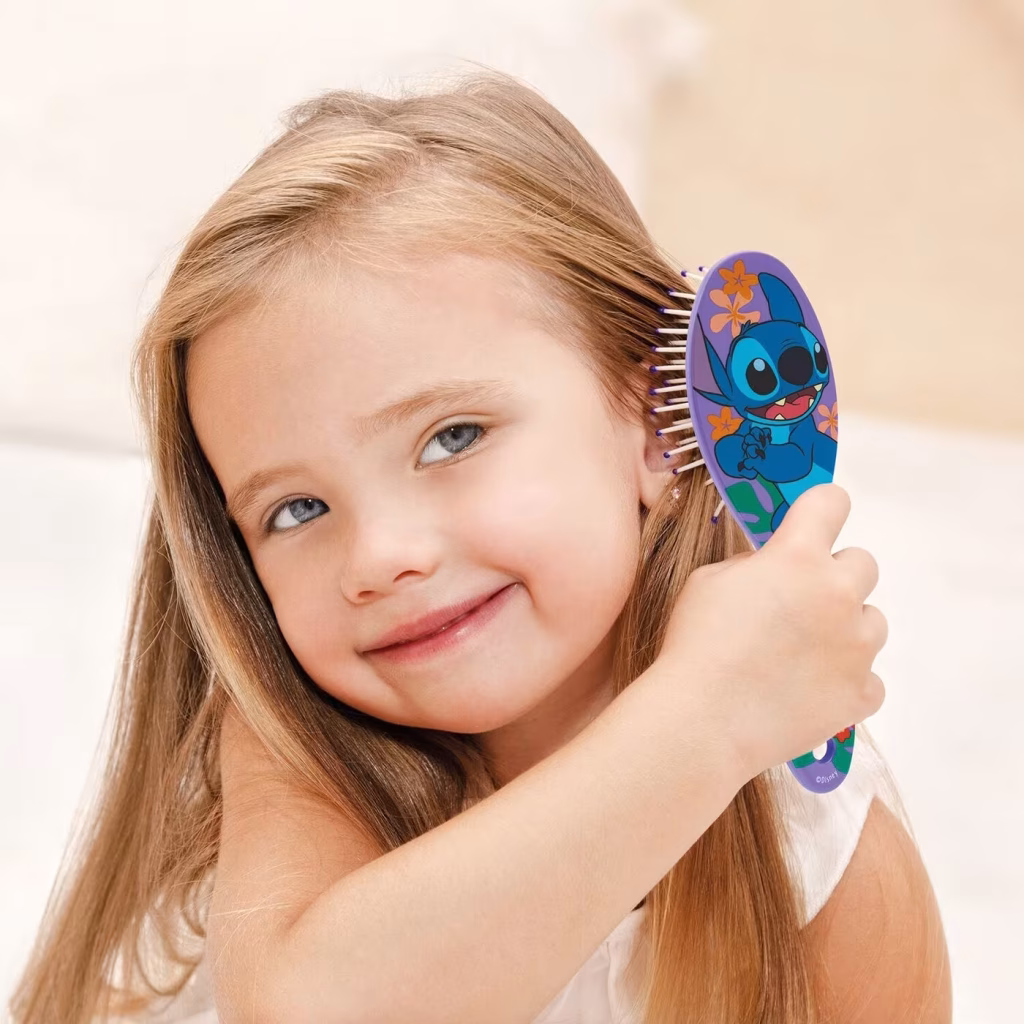 as company as Βούρτσα Με Κολιέ disney stitch Για 3+ Χρονών